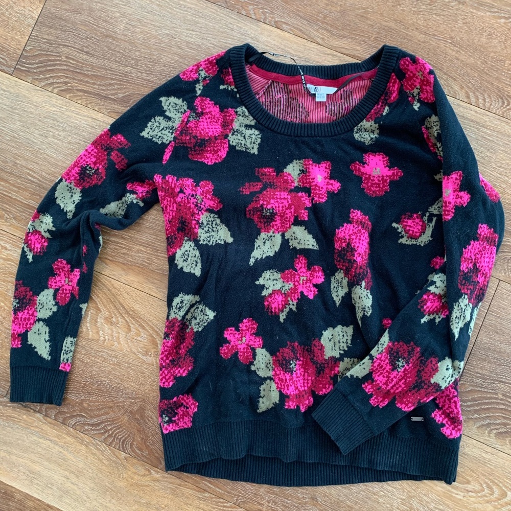 Volcom roses sweater